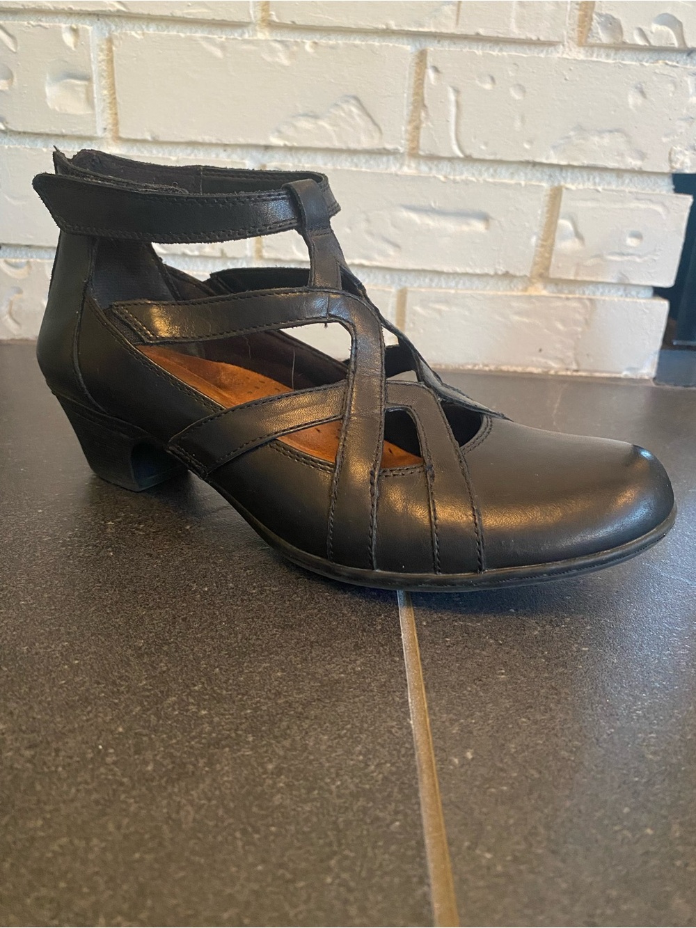 Rockport Size 9 Cobb Hill Adrina Pump Strappy Mary Jane Classic